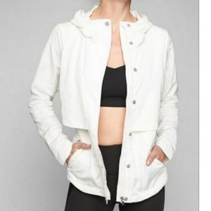 NWT Athleta Aerate Jacket in sea salt